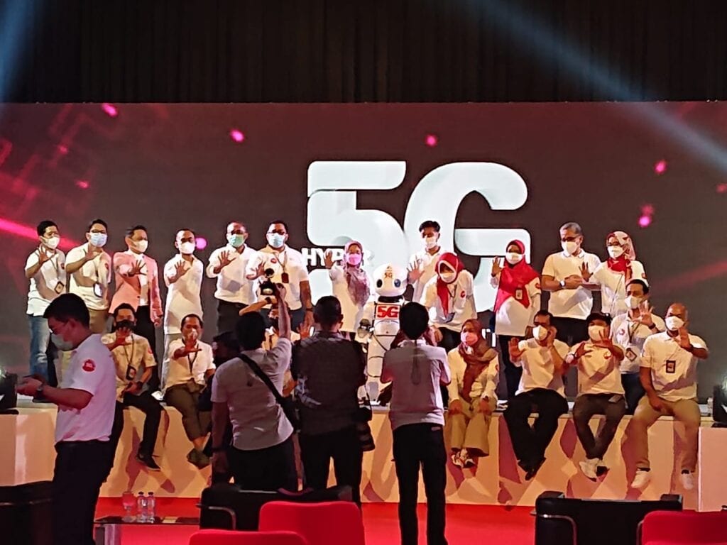 Launching 5G